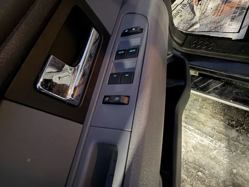 Used 2014 Ford F150 XLT w/ Equipment Group 302A Luxury image 14