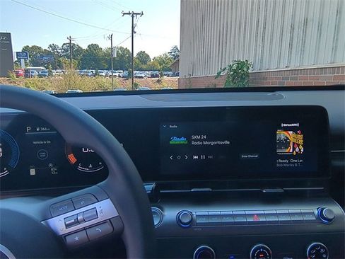 New 2026 Hyundai Kona SE image 11