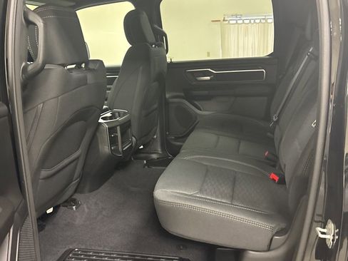 New 2026 RAM 1500 4x4 Crew Cab image 26