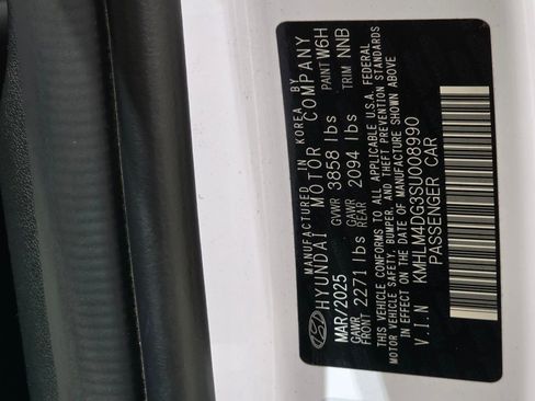 Certified 2025 Hyundai Elantra Sport FWD image 35