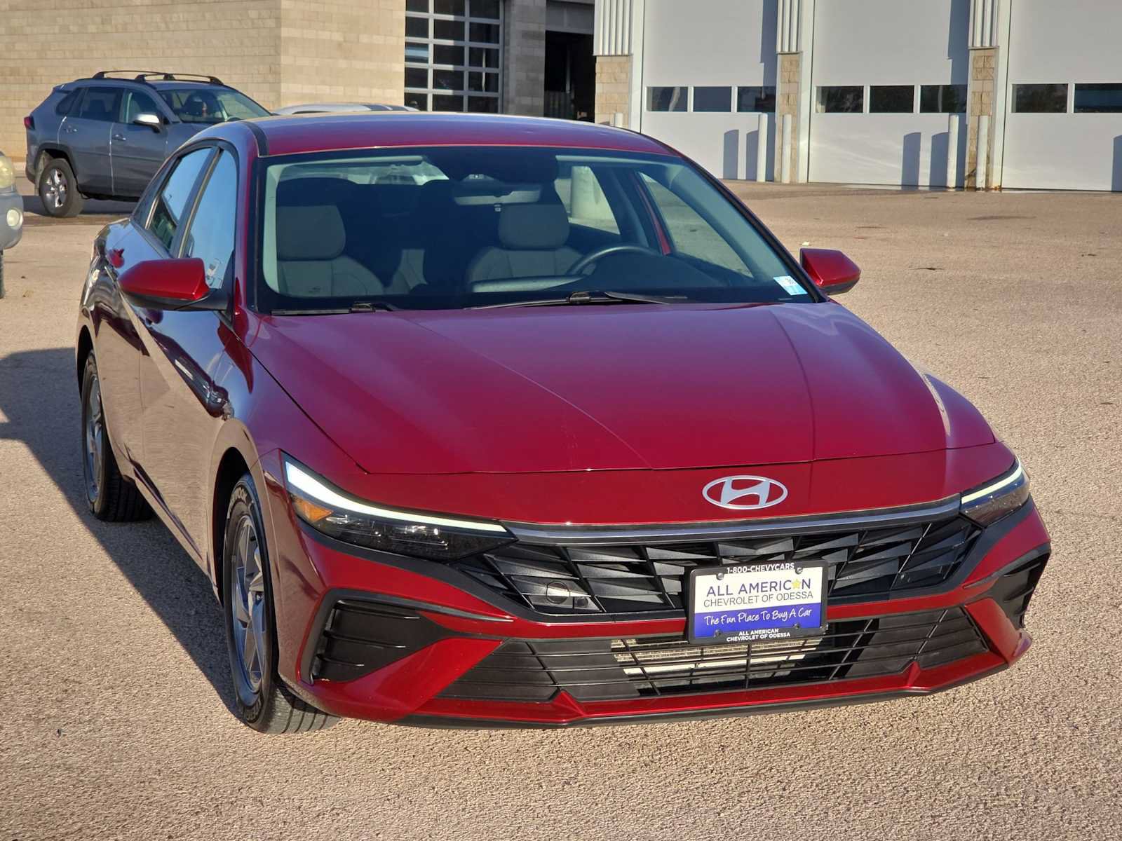 Used 2025 Hyundai Elantra SE FWD image 3