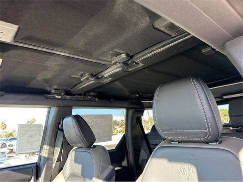 New 2025 Ford Bronco Outer Banks w/ Sasquatch Package image 15