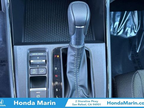 Certified 2025 Honda CR-V EX image 27