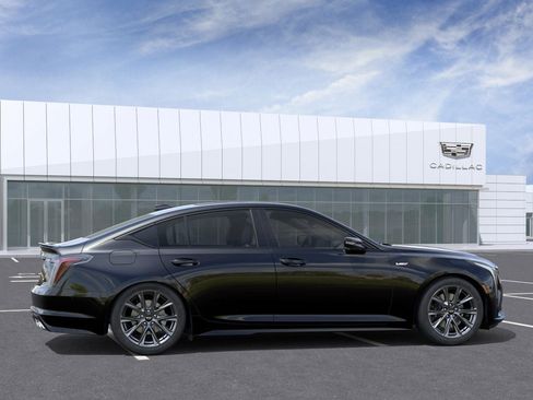 New 2026 Cadillac CT5 V AWD/4WD image 5