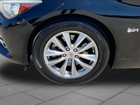 Used 2017 INFINITI Q50 2.0t RWD image 10