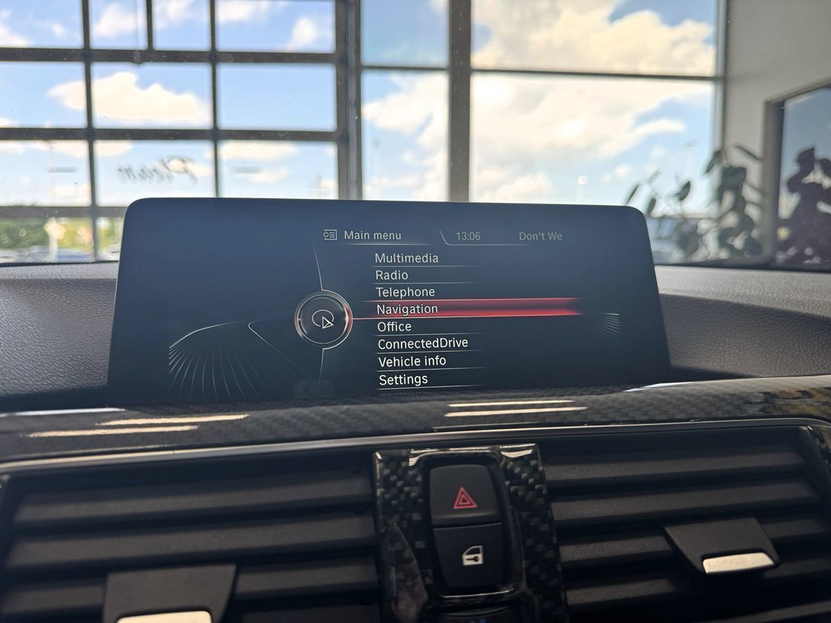 Used 2016 BMW M4 Coupe RWD image 30
