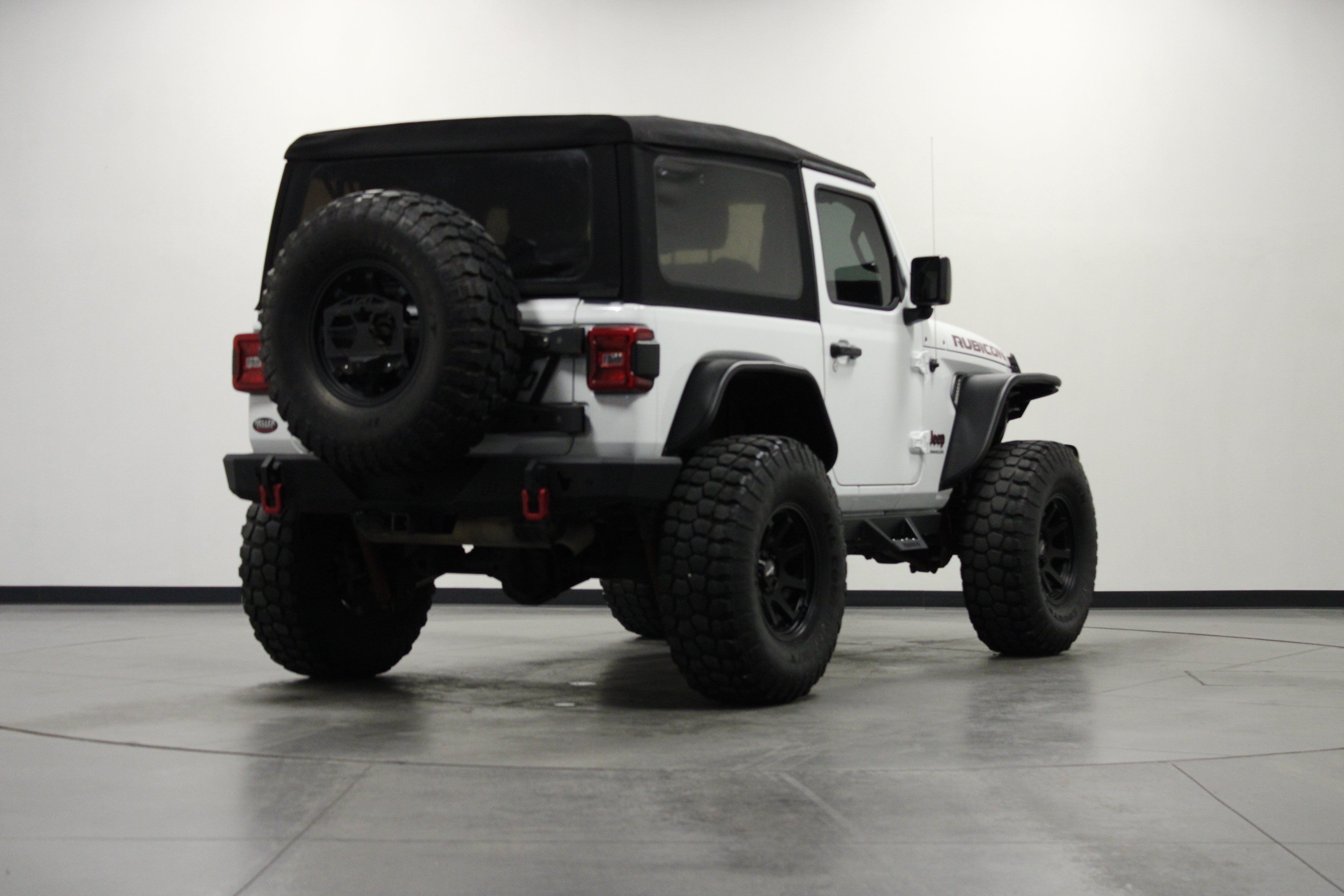 Used 2018 Jeep Wrangler Rubicon AWD/4WD image 4