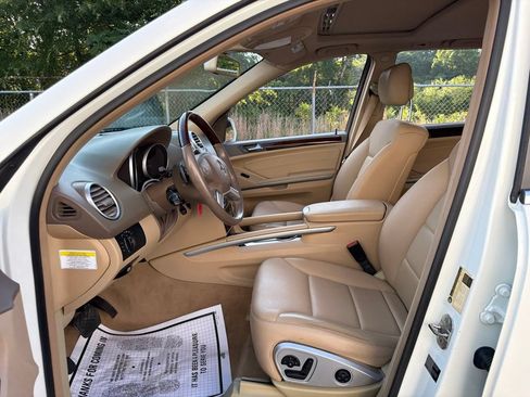 Used 2010 Mercedes-Benz ML 350 2WD image 22