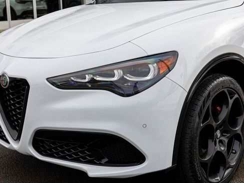 Used 2024 Alfa Romeo Stelvio Veloce image 36