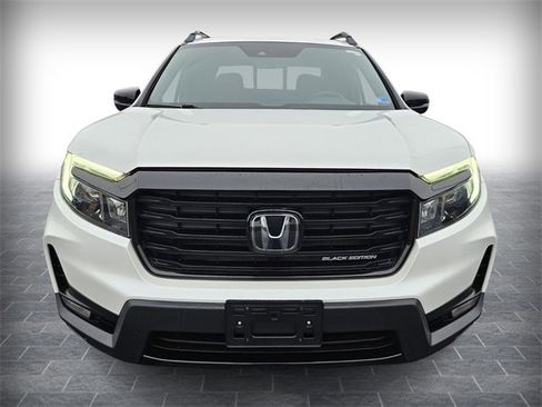 Used 2021 Honda Ridgeline Black Edition image 2