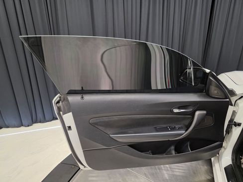 Used 2016 BMW M2 RWD image 17