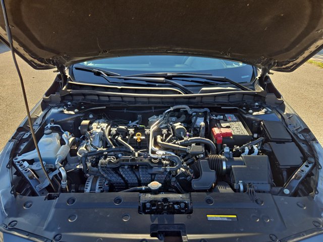 Used 2025 Nissan Altima 2.5 SV AWD/4WD image 28