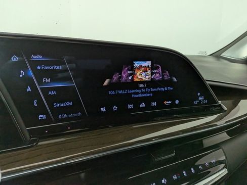 Certified 2024 Cadillac Escalade ESV Sport Platinum w/ LPO, ONYX Package image 24