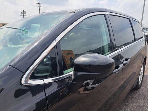 Certified 2023 Chrysler Voyager LX FWD image 38