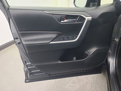 Used 2024 Toyota RAV4 XLE Premium image 22