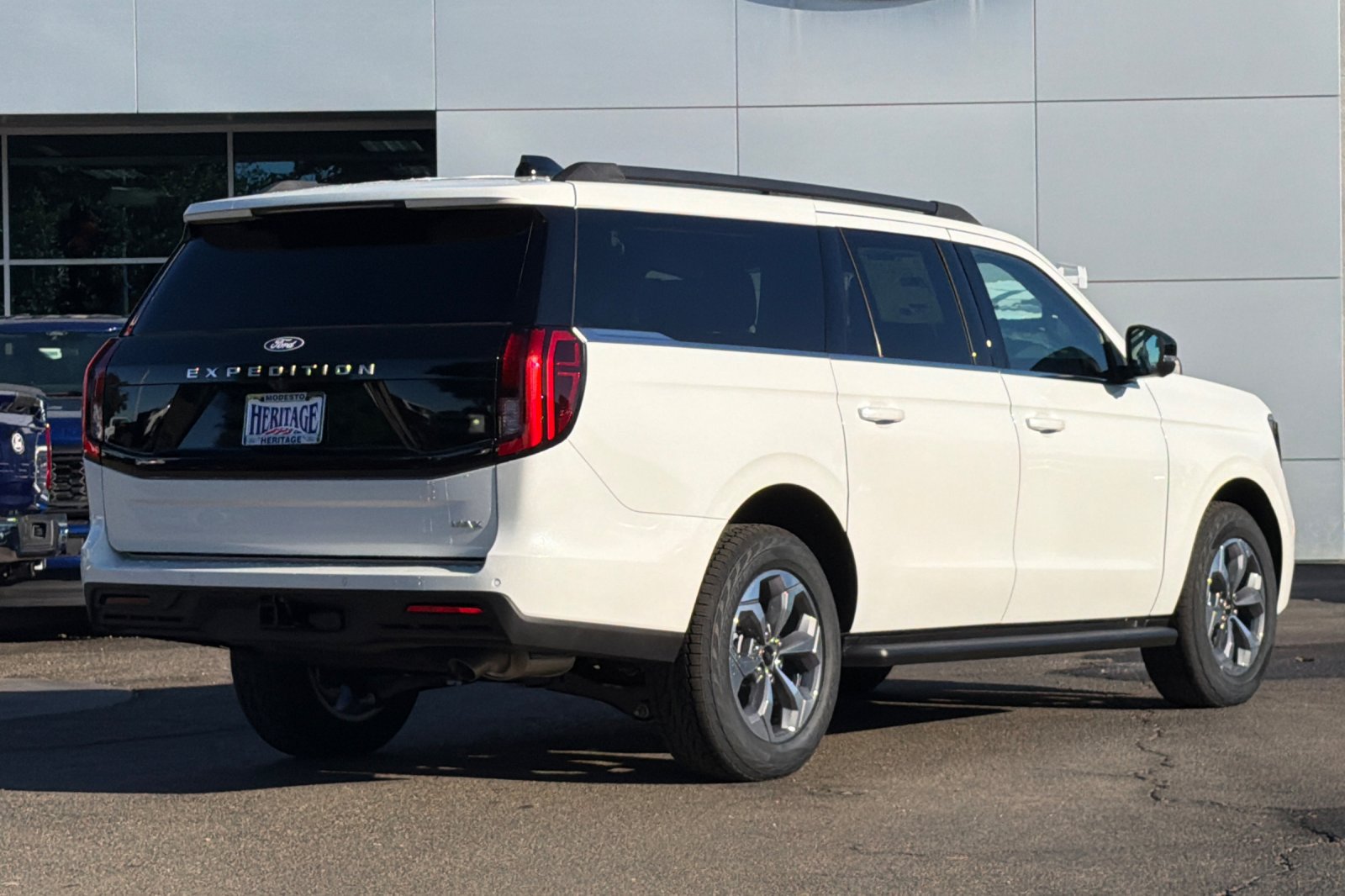 New 2027 Ford Expedition Max Active AWD/4WD image 4