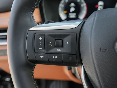 Used 2025 INFINITI QX60 Autograph w/ Cargo Package image 16