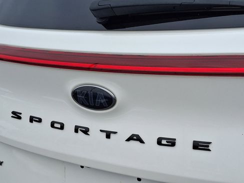 Used 2022 Kia Sportage Nightfall Edition w/ Nighfall AWD Premium Package image 17