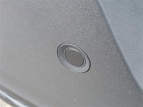 New 2026 Volvo XC40 B5 Plus w/ Protection Package Premier image 9