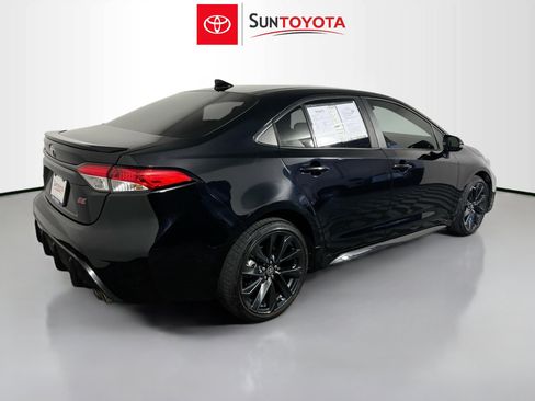 Used 2023 Toyota Corolla SE FWD image 4