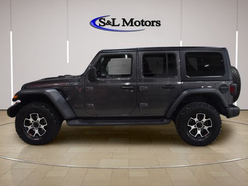 Used 2021 Jeep Wrangler Unlimited Rubicon w/ Uconnect 4C Nav & Sound Group AWD/4WD image 3