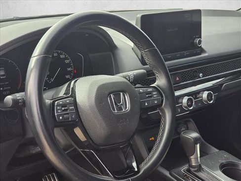 Used 2023 Honda Civic Sport image 14