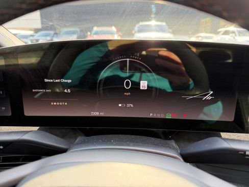 Used 2023 Lucid Air Grand Touring image 23