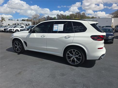 Certified 2024 BMW X5 sDrive40i w/ M Sport Package image 5