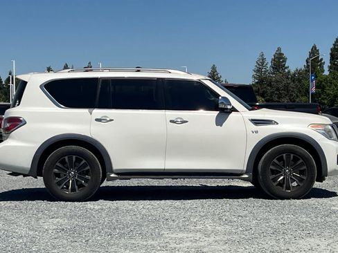 Used 2017 Nissan Armada Platinum w/ Interior Lighting Package RWD image 9