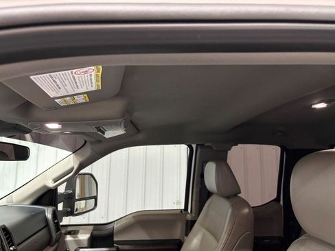 Used 2020 Ford F250 XL w/ Power Equipment Group image 15