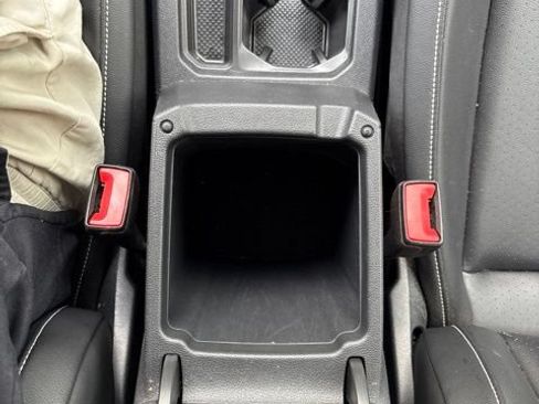 Used 2024 Volkswagen Tiguan SE AWD/4WD image 21
