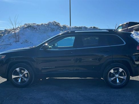 Used 2019 Jeep Cherokee Limited image 7