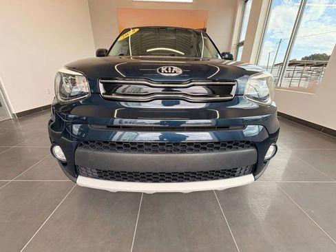 Used 2019 Kia Soul + FWD image 7