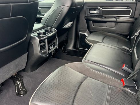 Used 2021 RAM 2500 Laramie w/ Safety Group B image 12