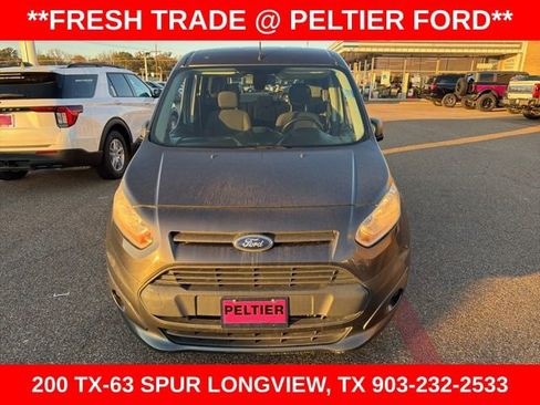 Used 2016 Ford Transit Connect XLT image 2