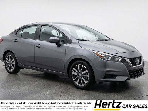 Used 2025 Nissan Versa SV image 1