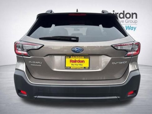 Used 2024 Subaru Outback Premium image 7