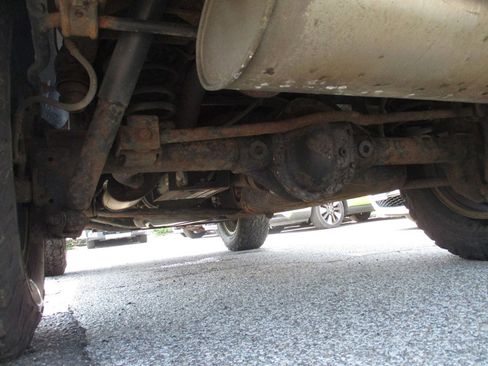 Used 2012 Jeep Wrangler Sport w/ Connectivity Group image 17