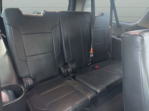 Used 2020 Chevrolet Suburban LS AWD/4WD image 31