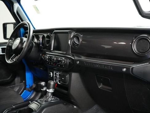 Used 2022 Jeep Wrangler Unlimited Sport AWD/4WD image 29