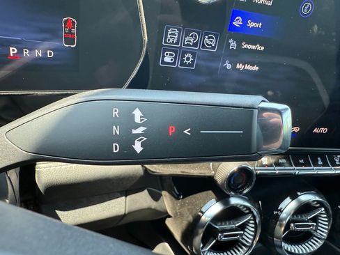 New 2025 Chevrolet Blazer EV LT w/ Super Cruise Package image 35