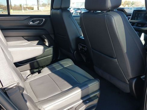 Used 2024 Chevrolet Tahoe LT image 30