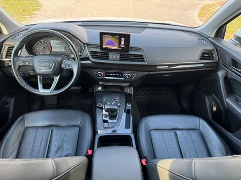 Used 2018 Audi Q5 2.0T Premium w/ Convenience Package AWD/4WD image 24