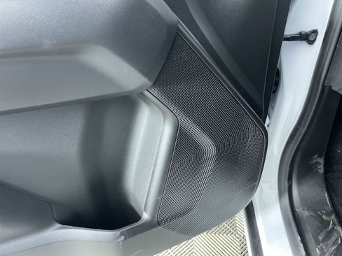 Used 2025 GMC Canyon Elevation image 24