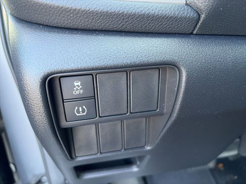 Used 2019 Honda CR-V LX image 15