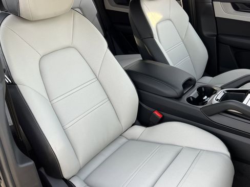 New 2026 Porsche Cayenne Coupe image 14