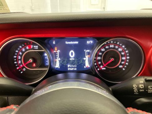 Used 2020 Jeep Wrangler Unlimited Rubicon AWD/4WD image 14