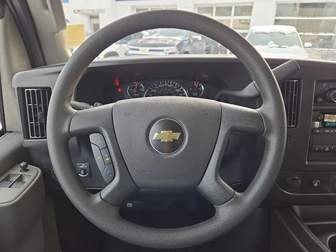 Used 2025 Chevrolet Express 2500 w/ Driver Convenience Package image 24