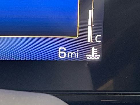 New 2026 Chevrolet Trax RS w/ Sunroof Package FWD image 2