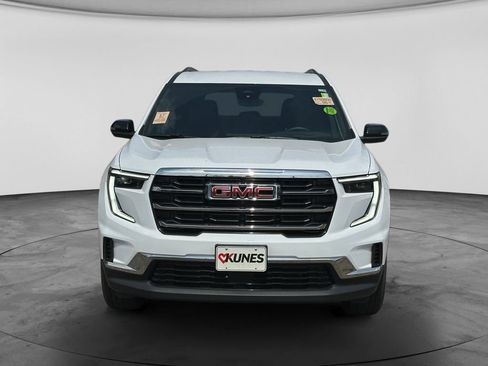 Used 2026 GMC Acadia Elevation w/ LPO, Floor Liner Package AWD/4WD image 2